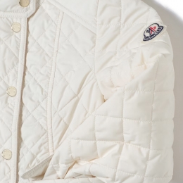 ◆키즈◆24SS 키즈 KAMARIA 로고 패치 퀄팅 패딩 화이트 1A000 74 54A81 041